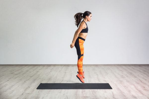 Mejores ejercicios tonificar gluteo casa salto longitud 