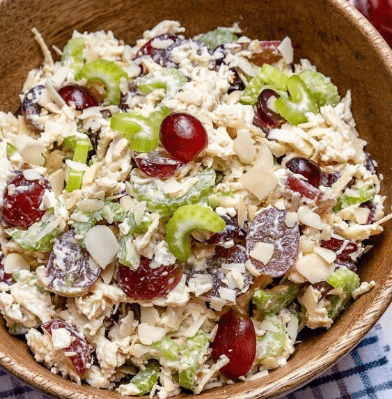 ¿Cuáles son las claves para definir con 50 años? Ensalada de pollo